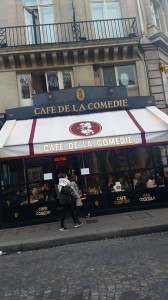 パリにはオシャレなカフェがいっぱい